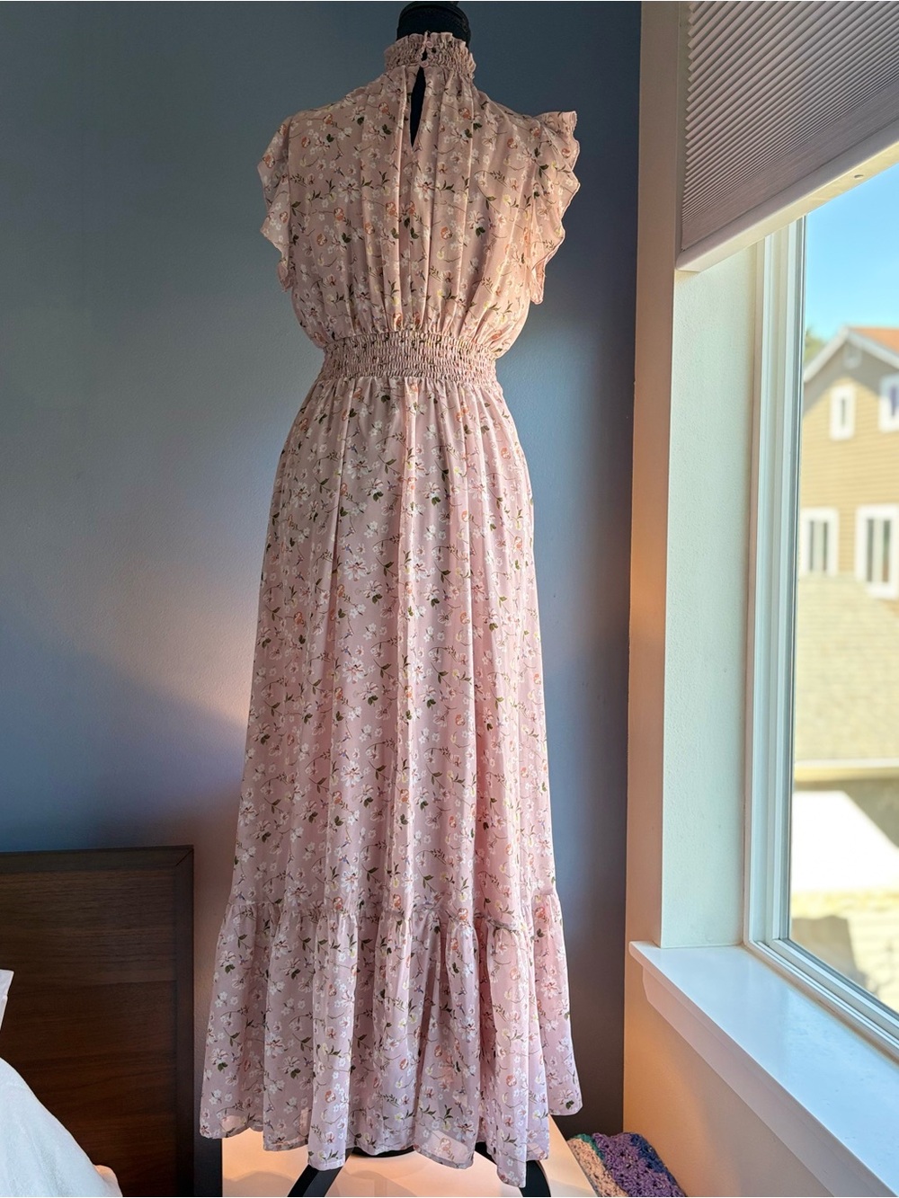 MELLODAY Pink Floral Smocked Maxi Dress with Ruffle Shoulders - Picture 5 of 16